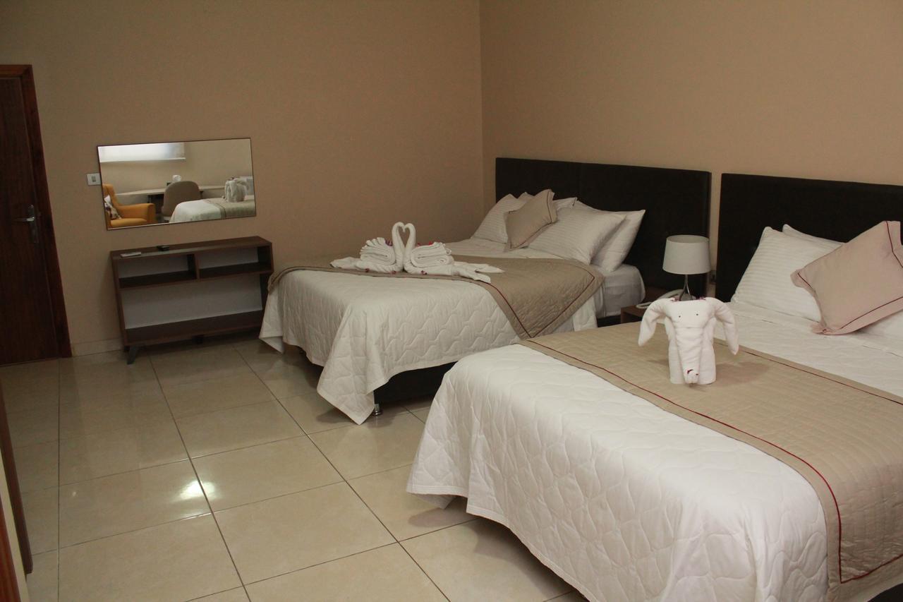 Murex Plaza Hotel&Suites Monrovia Exteriér fotografie